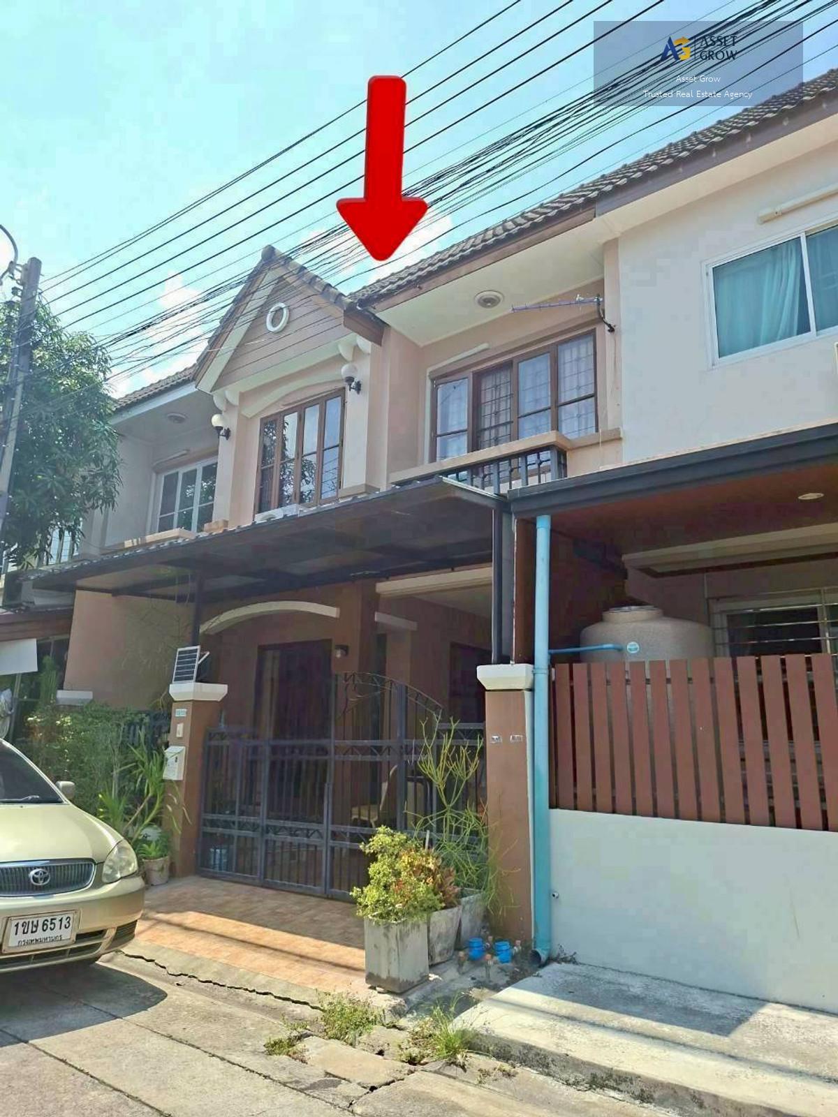 ขายด่วนทาวน์เฮ้าส์2 ชั้น ซอยพระยาสุเรนทร์40 หมู่บ้านบุศรินทร์-รามอินทรา